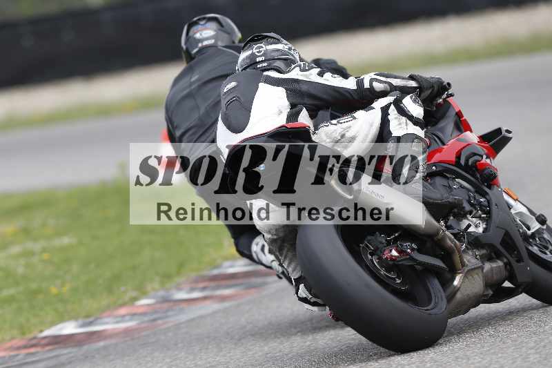 /34 25.07.2025 Speer Racing ADR/Gruppe gelb/backside
